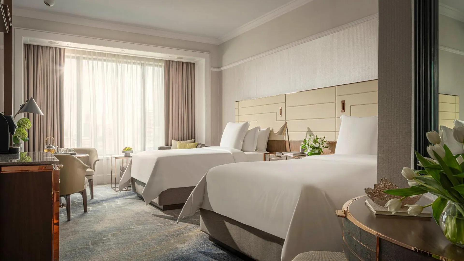 Four Seasons Hotel سنغافورة 5*,